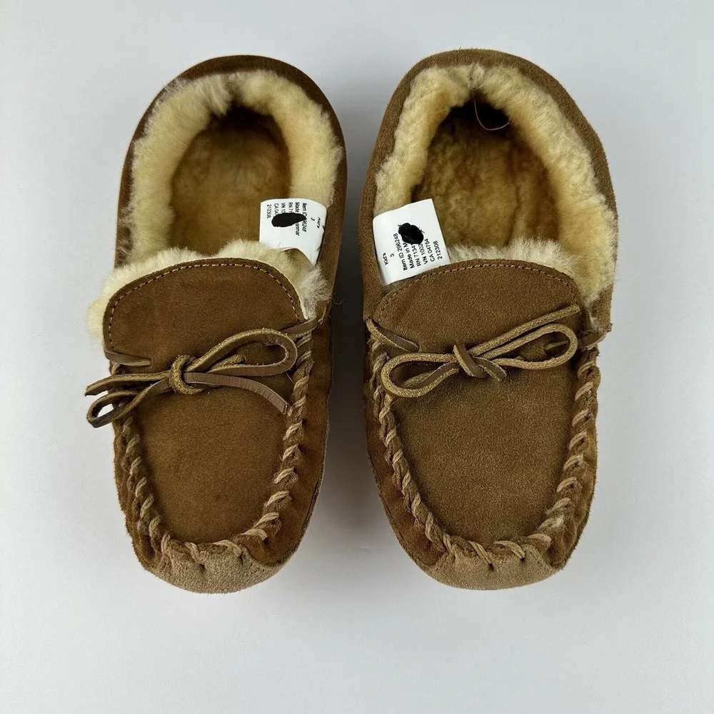 LL BEAN Kids Brown Suede Shearling‎ Lined Wicked Good Moc Slippers Size 3